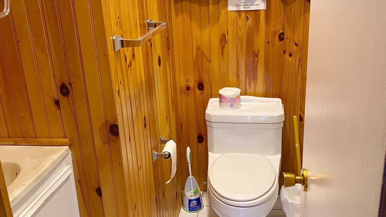 Photo of Bathroom in Lake George