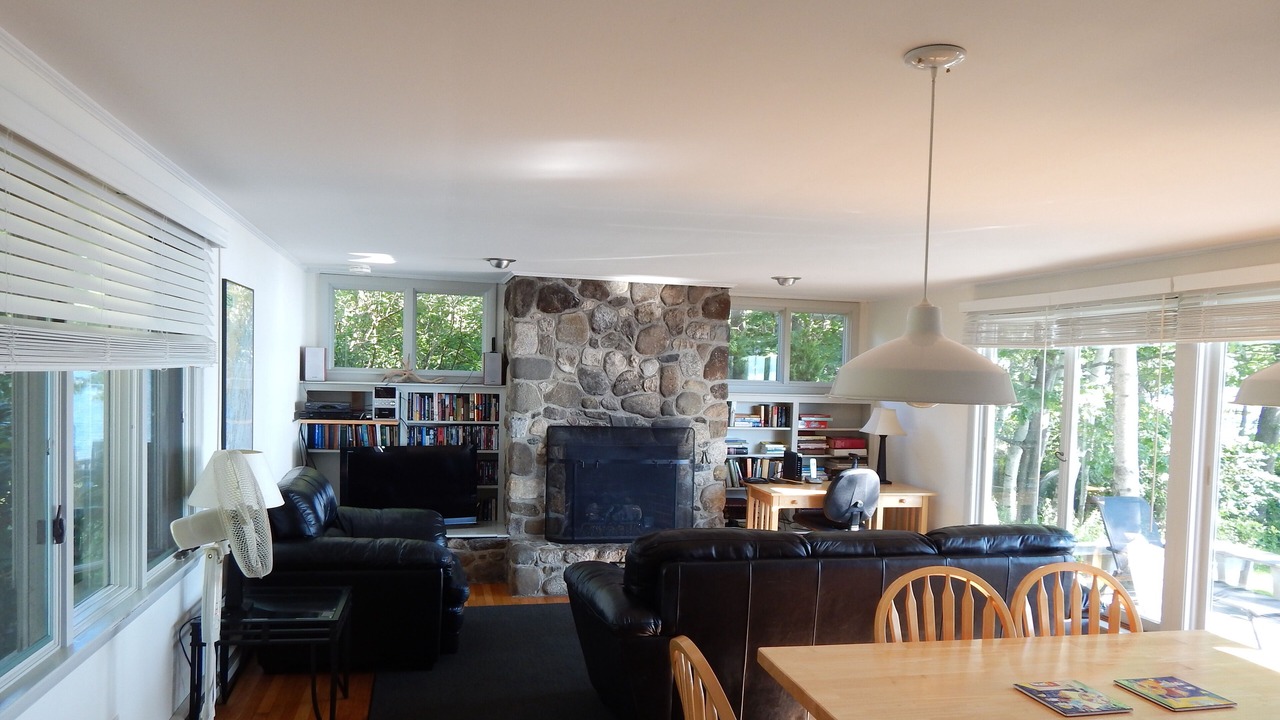 Photo of Livingroom in Mid-Coast and Islands
