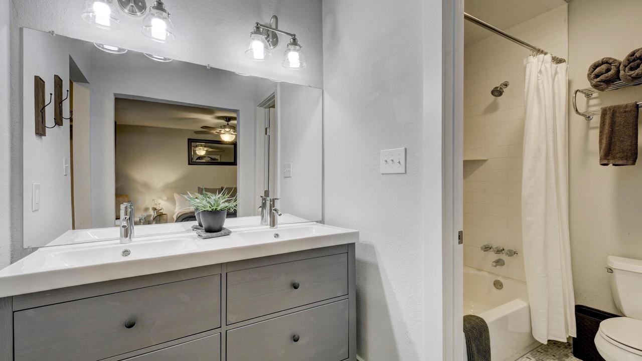 Photo of Bathroom in Westgate