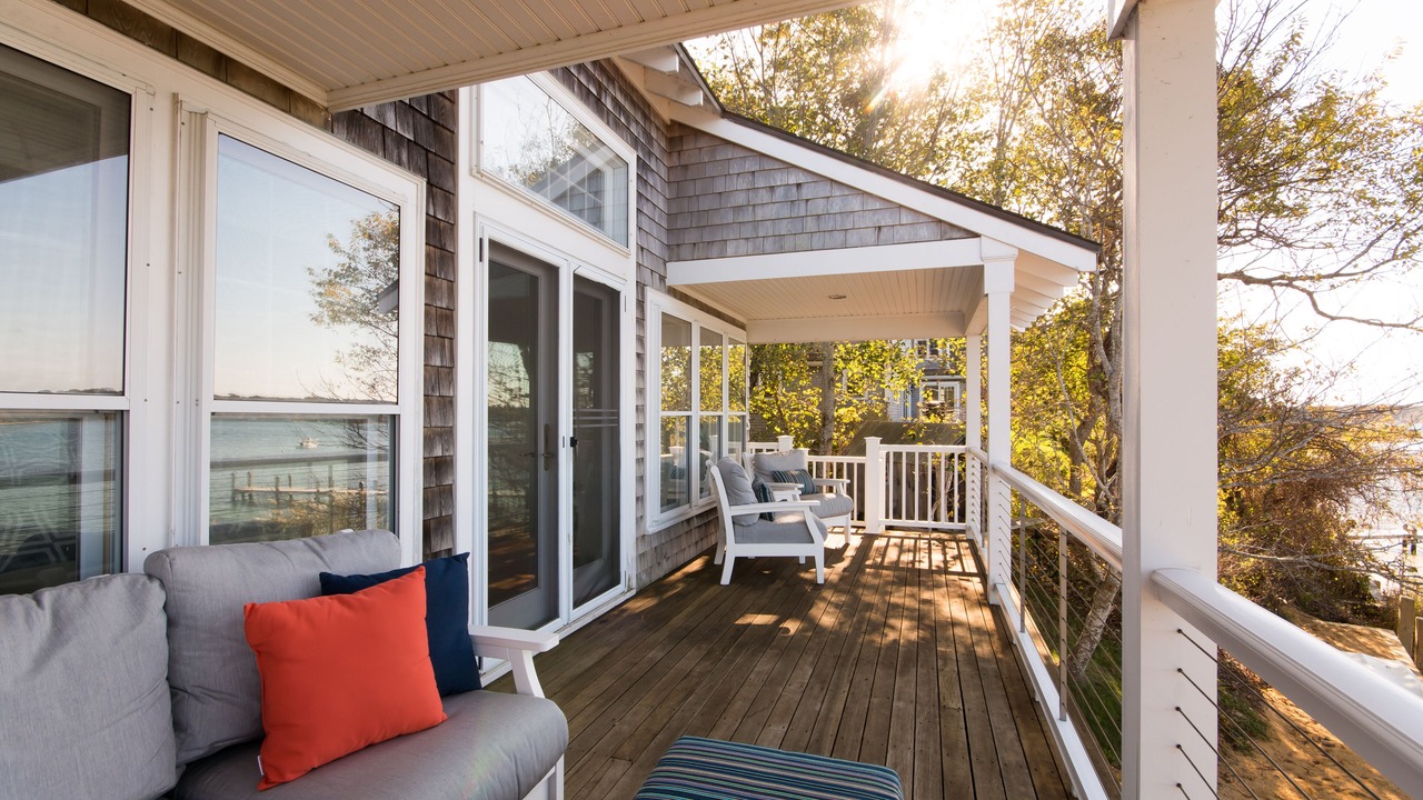 Photo of Patio Balcony in Lagoon Heights