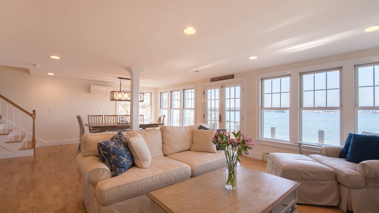 Photo of Livingroom in Lagoon Heights