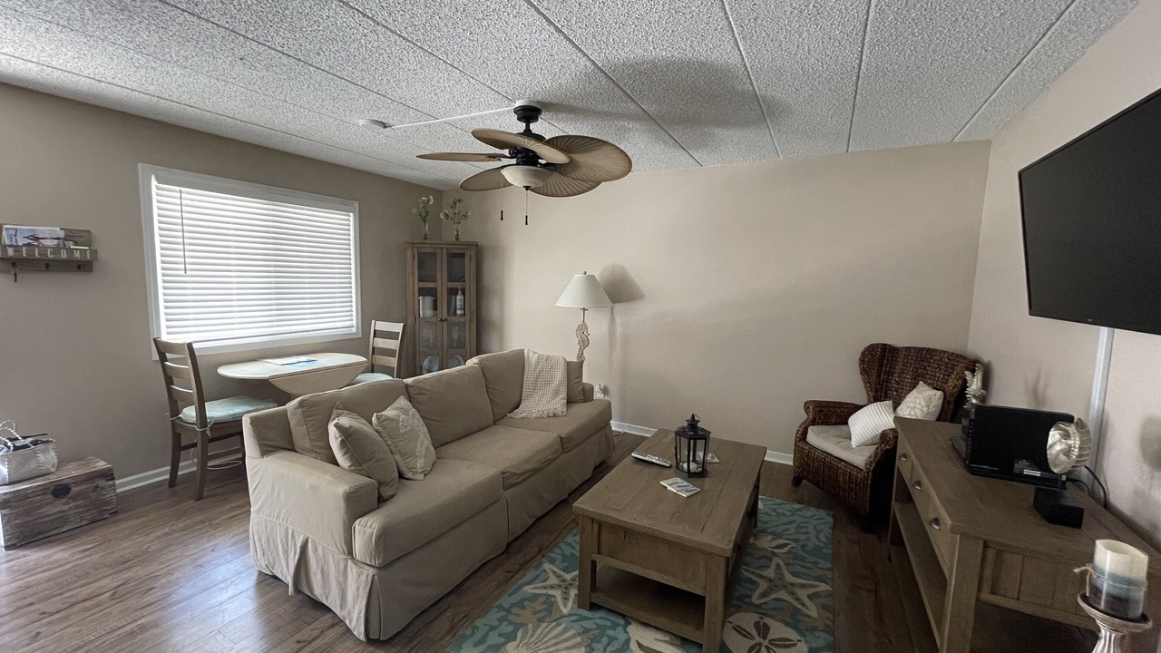 Photo of Livingroom in Southend