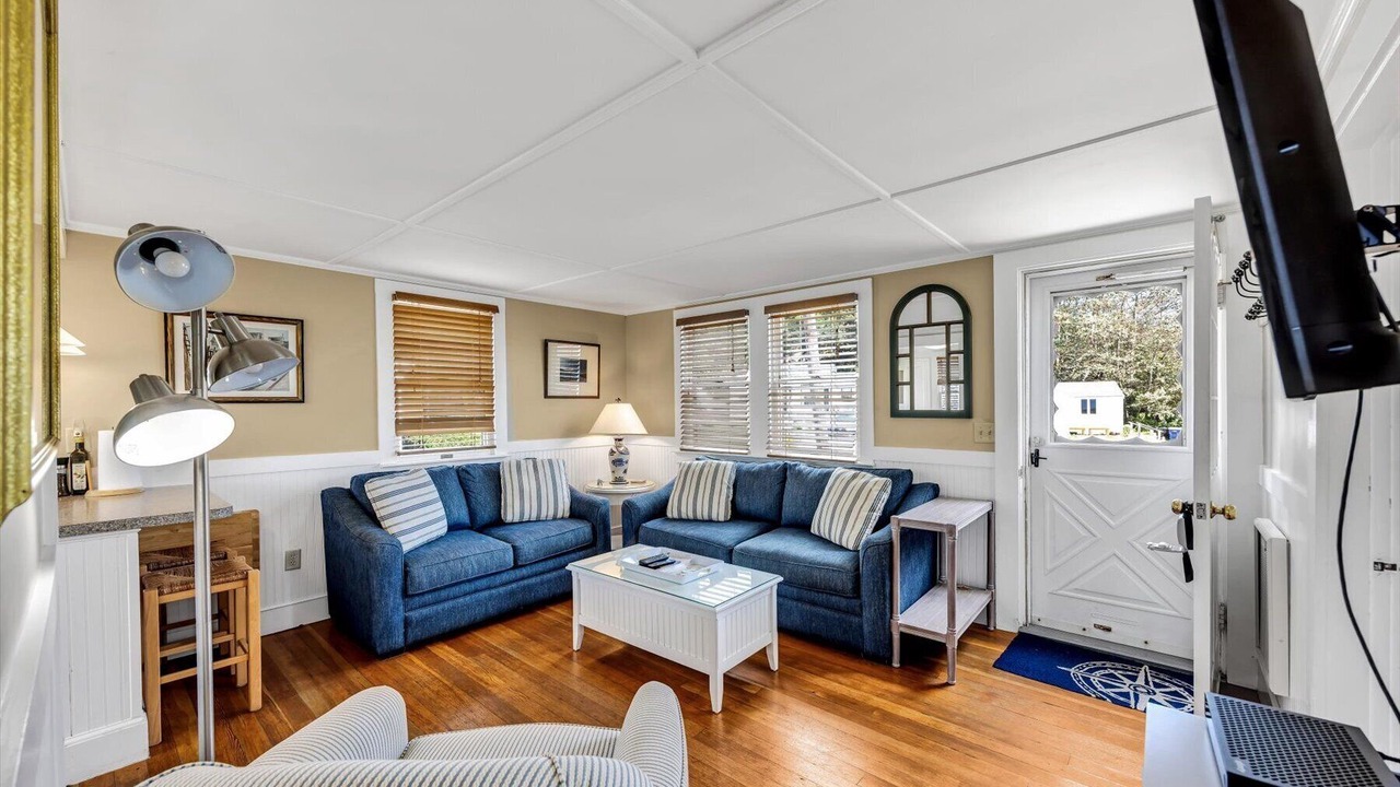 Photo of Livingroom in Wellfleet