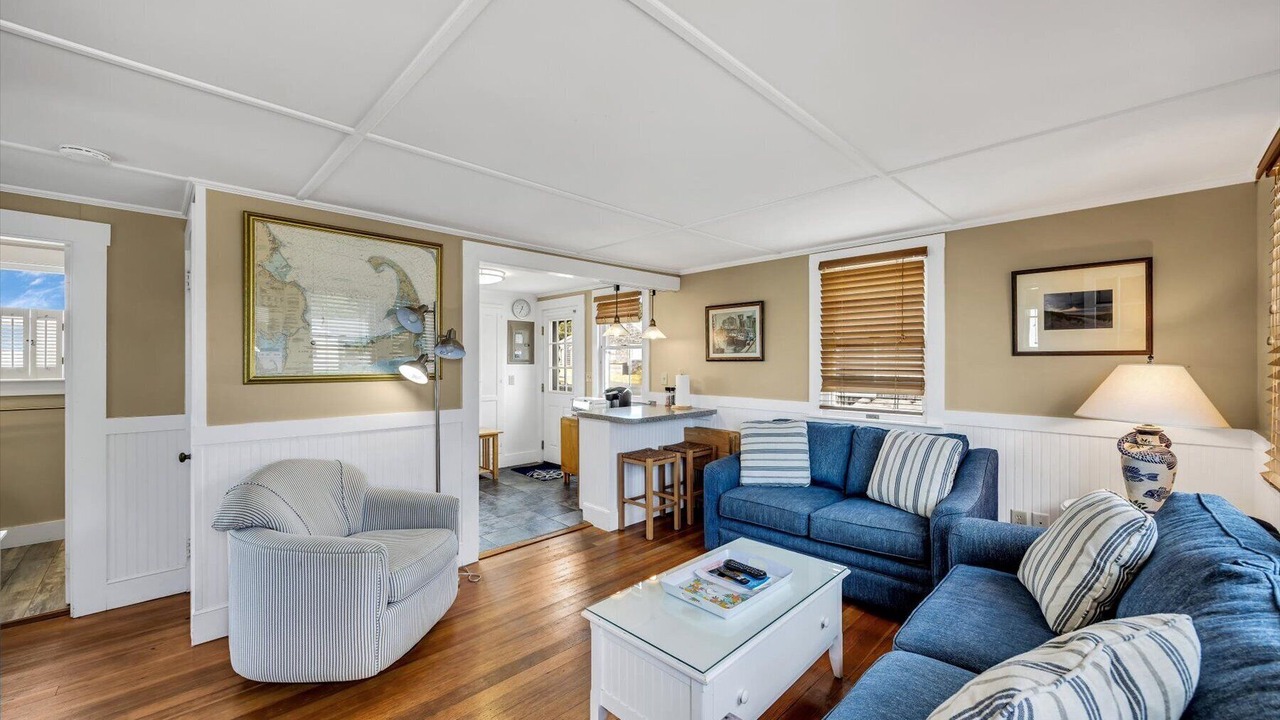 Photo of Livingroom in Wellfleet
