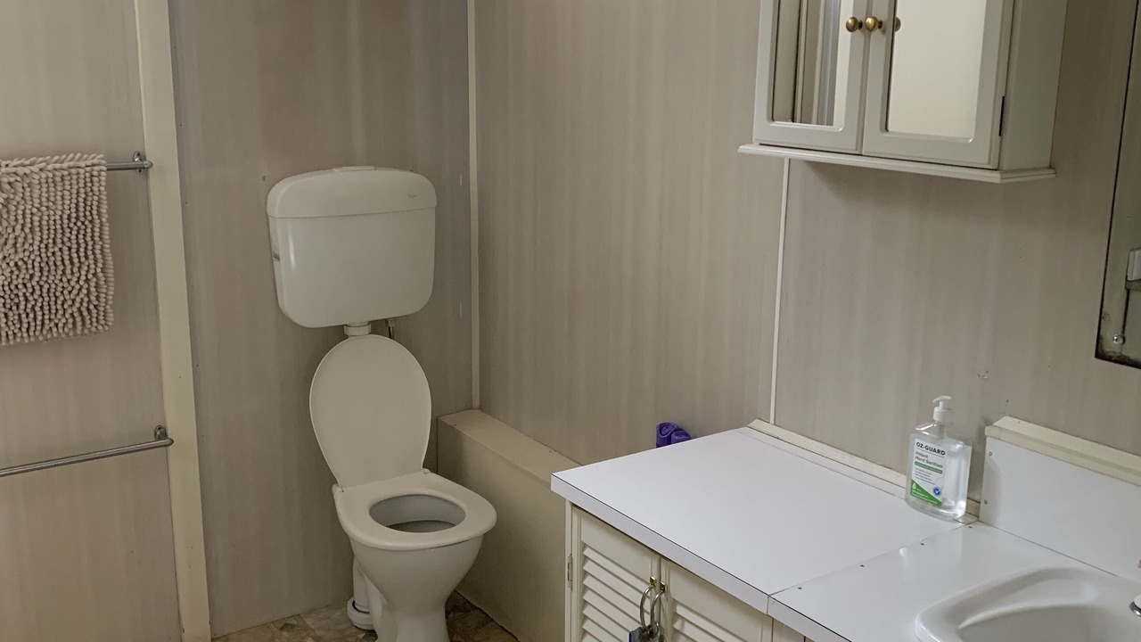 Photo of Bathroom in Yarrawonga