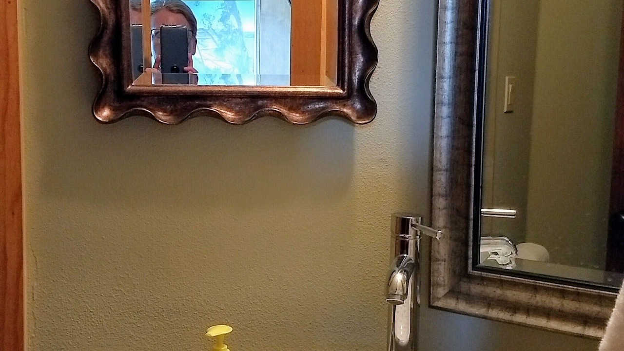 Photo of Bathroom in North Shore Colony