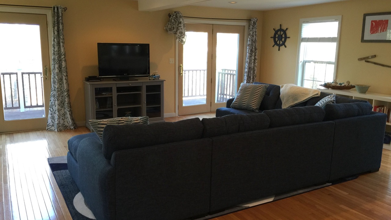 Photo of Livingroom in East Falmouth