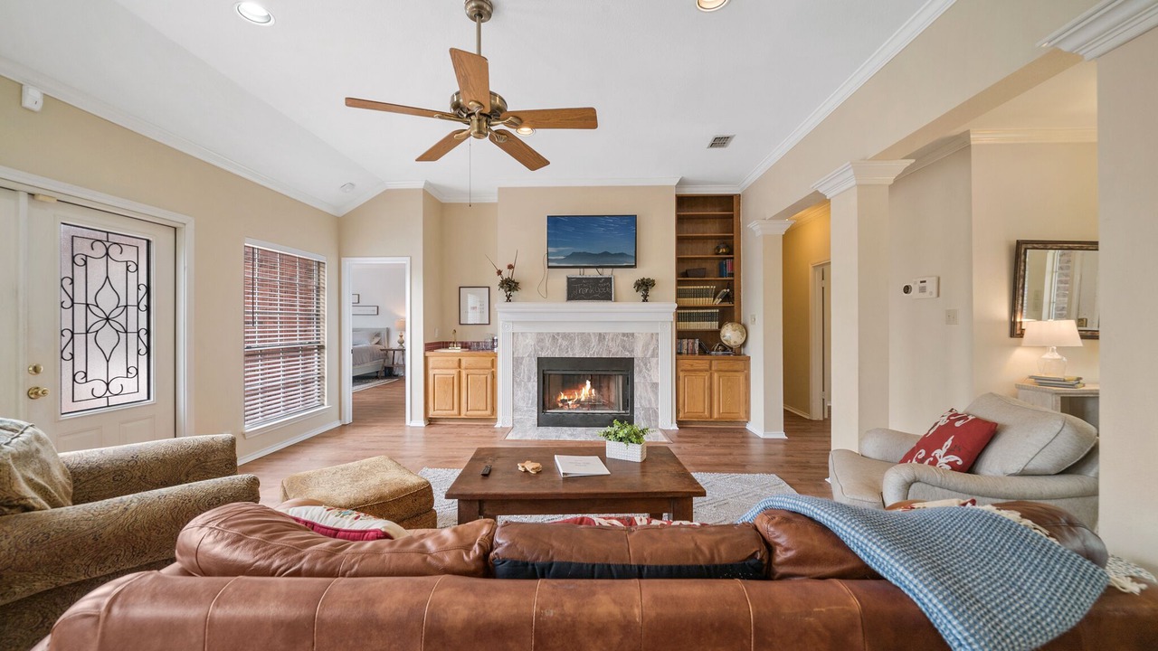 Photo of Livingroom in Stone Oak
