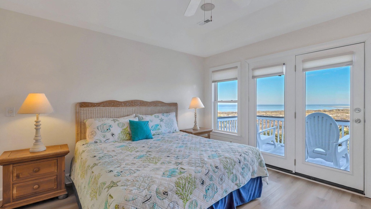Photo of Bedroom in Oceanmarsh Subdivision