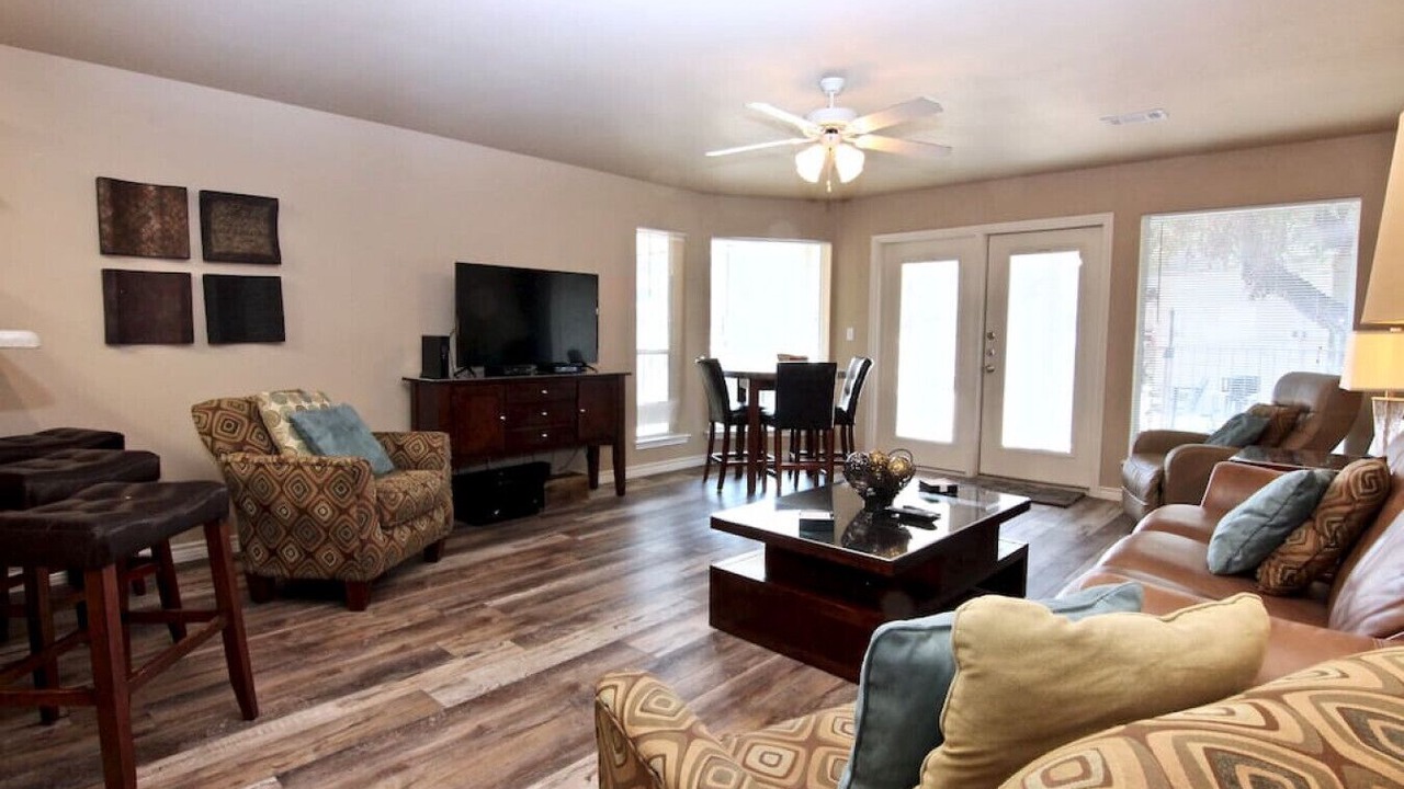 Photo of Livingroom in New Braunfels