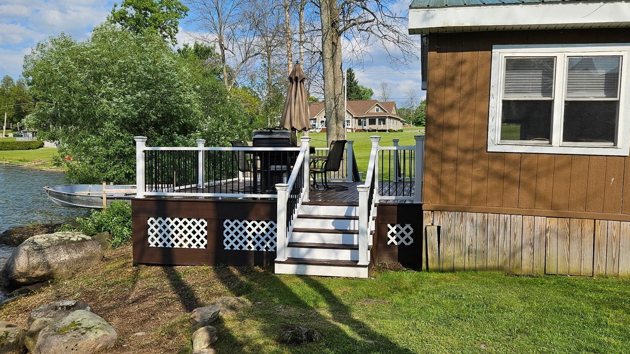 Photo of Patio Balcony in Town of Oswegatchie