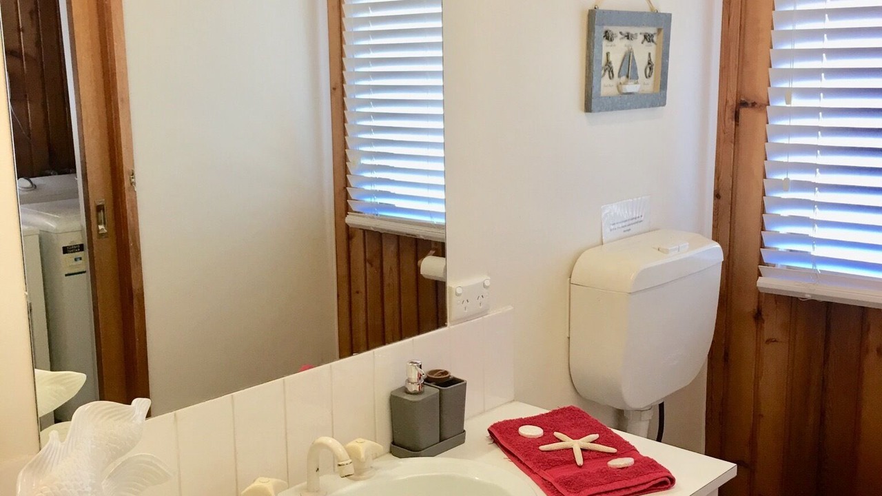 Photo of Bathroom in Cape Bridgewater