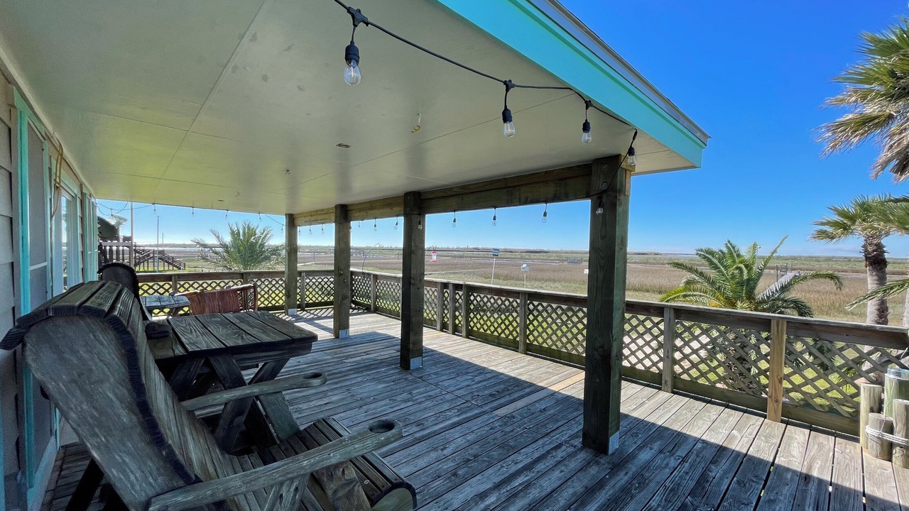 Photo of Patio Balcony in Cedar Lane