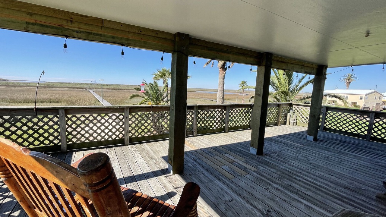 Photo of Patio Balcony in Cedar Lane