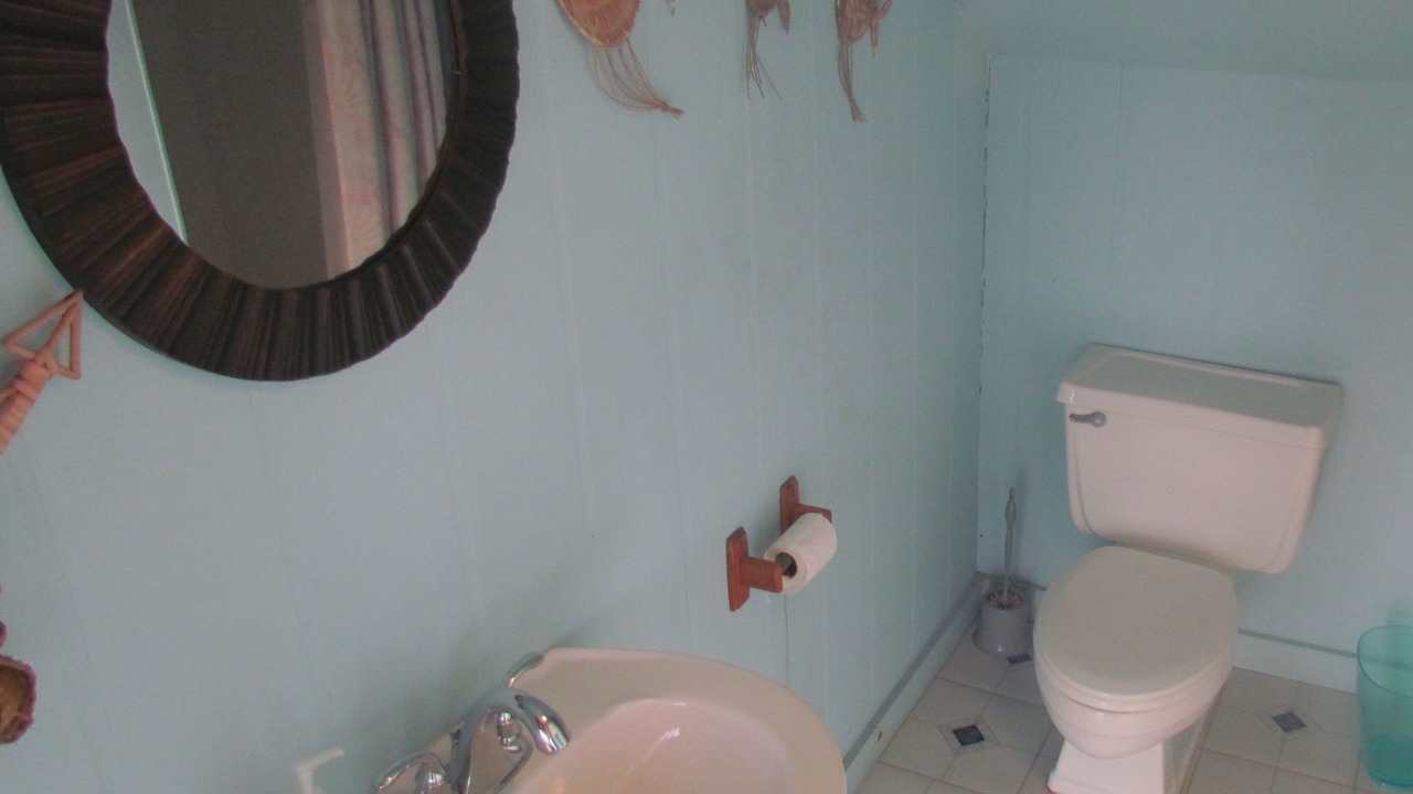 Photo of Bathroom in Cedar Lane