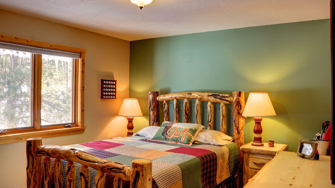 Photo of Bedroom in Angel Fire