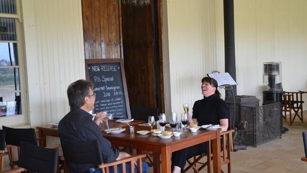 Photo of Others in Bremer