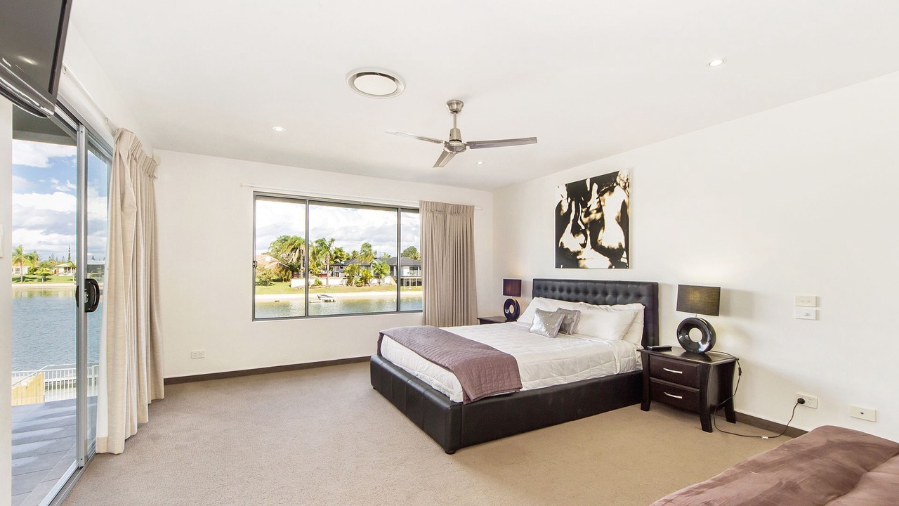 Photo of Bedroom in Mermaid Waters