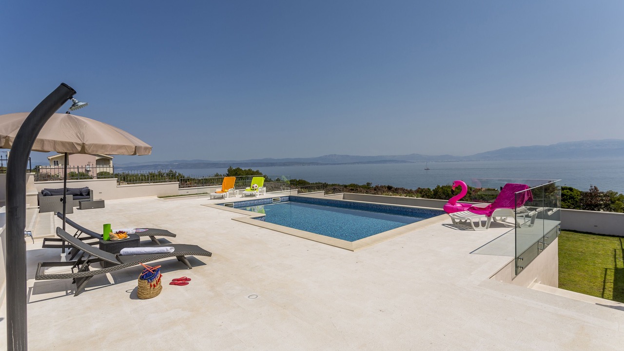 Photo of Outdoor in Necujam