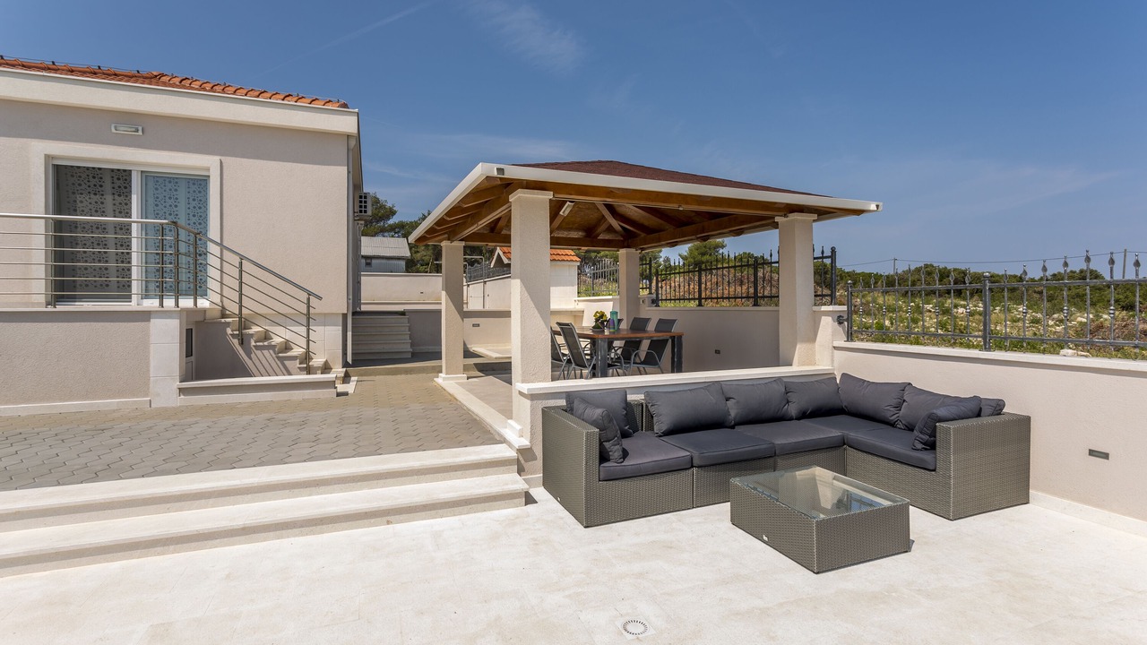 Photo of Patio Balcony in Necujam