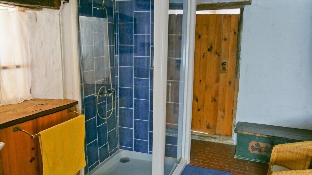 Photo of Bathroom in Valvigneres