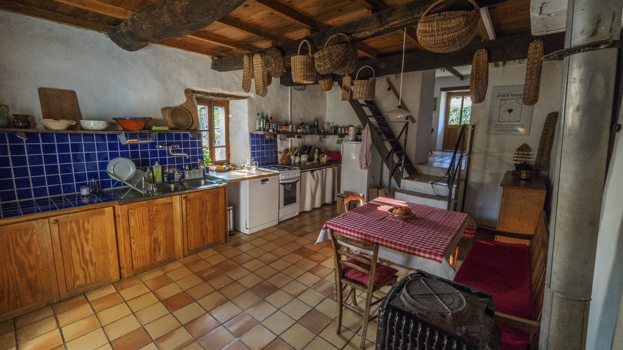 Photo of Kitchen in Valvigneres