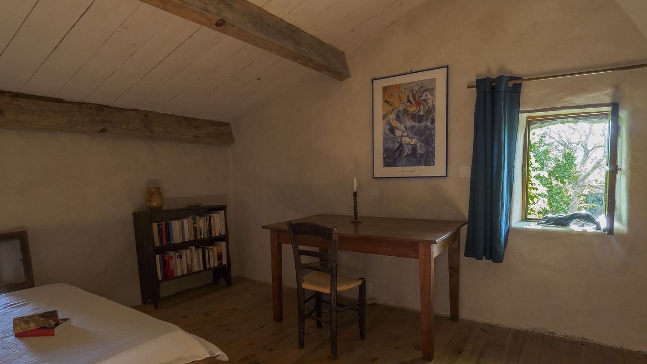 Photo of Bedroom in Valvigneres