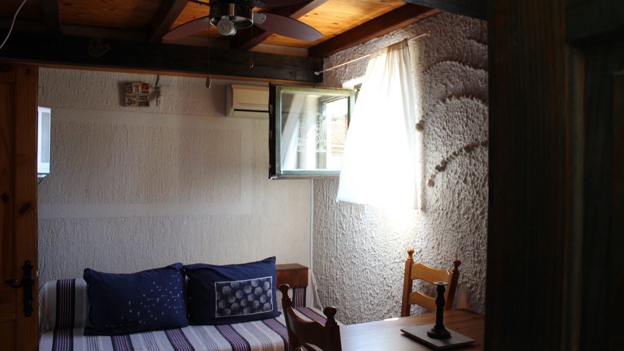 Photo of Others in Betina