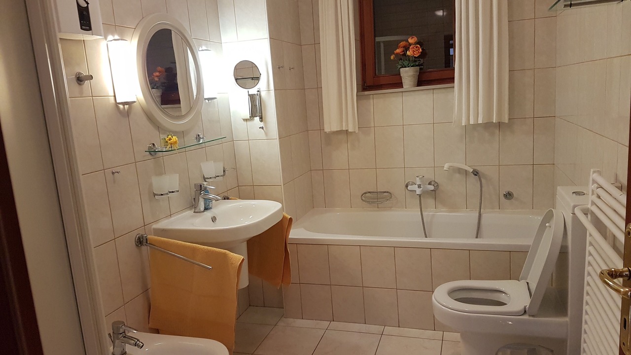 Photo of Bathroom in Punat