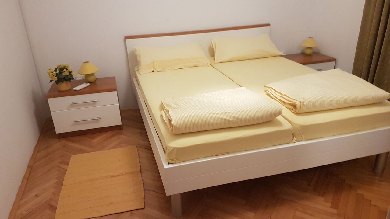 Photo of Bedroom in Punat