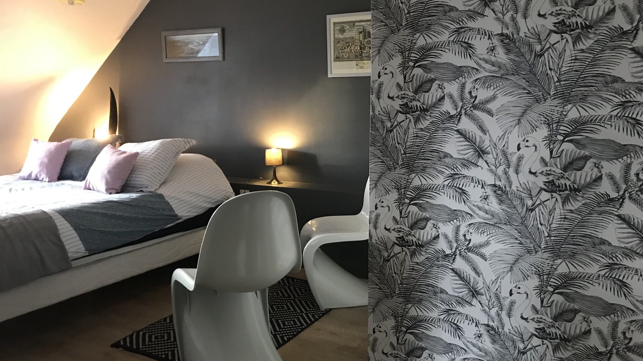 Photo of Bedroom in Saint-Broladre