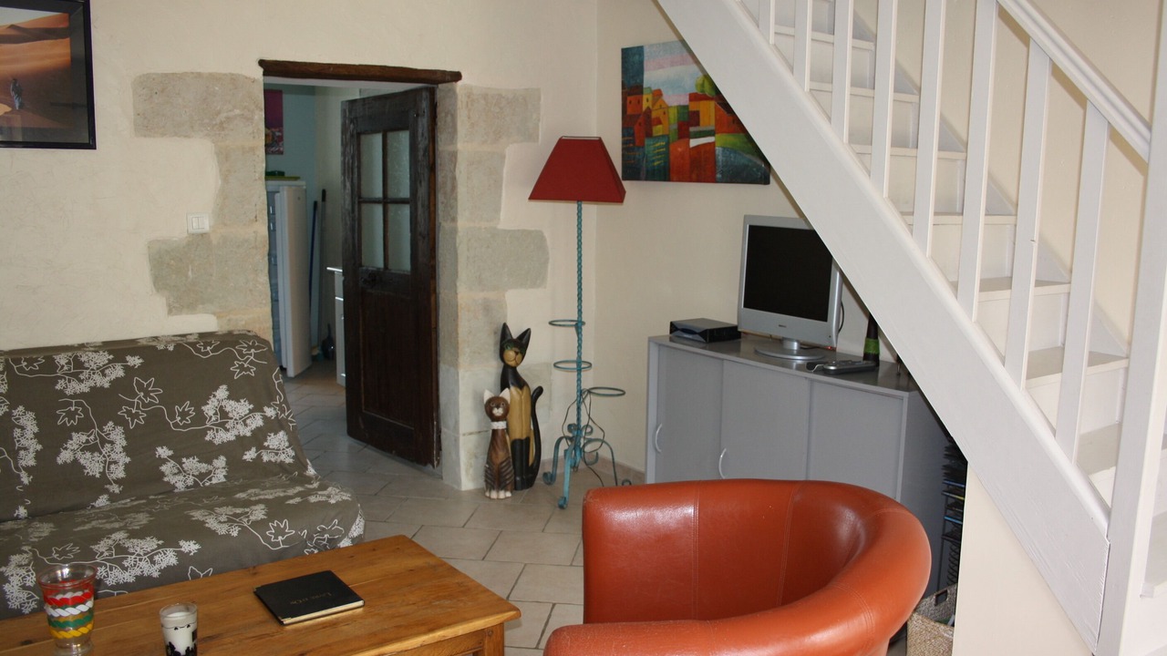 Photo of Livingroom in Vendeuvre-du-Poitou