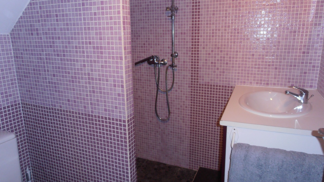 Photo of Bathroom in Mont-Saint-Jean
