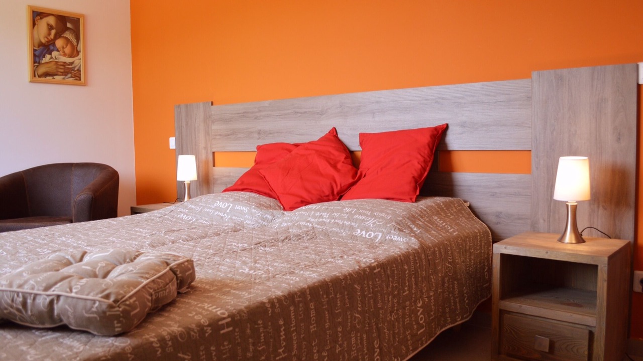 Photo of Bedroom in Saint-Remeze