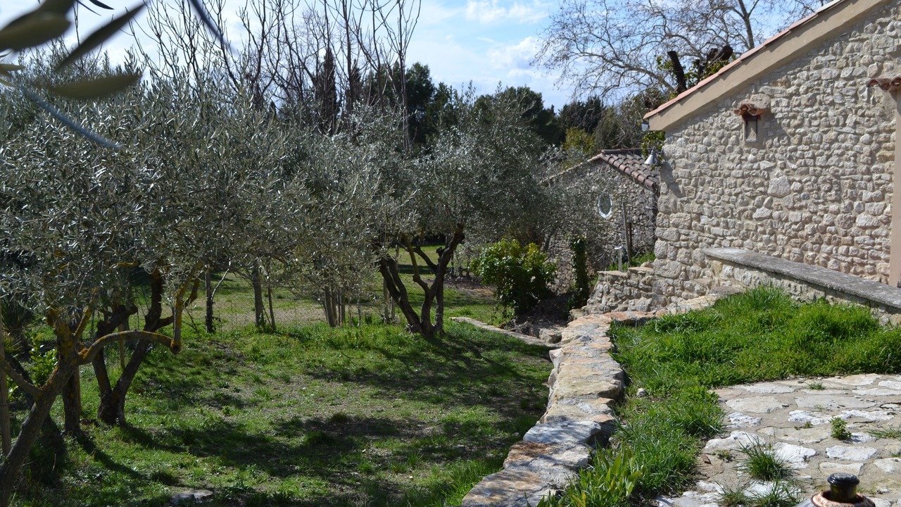 Photo of Outdoor in Lagnes