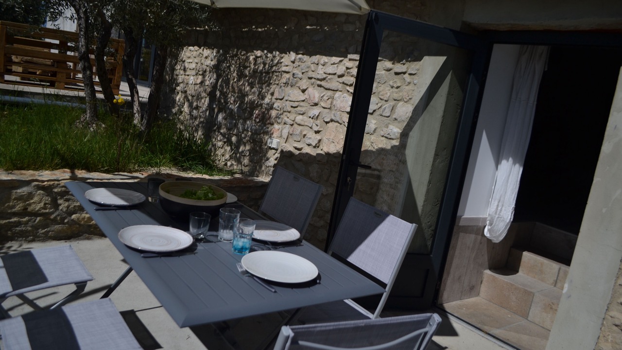 Photo of Outdoor in Lagnes