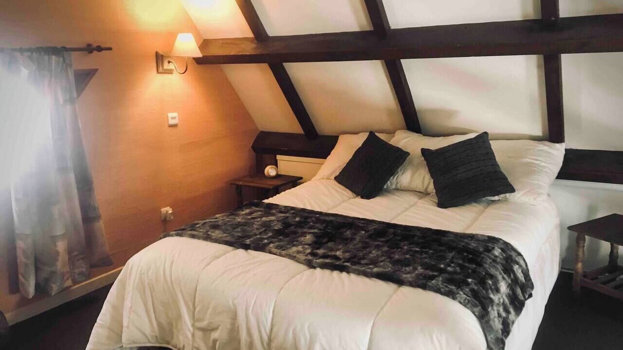 Photo of Bedroom in Campan