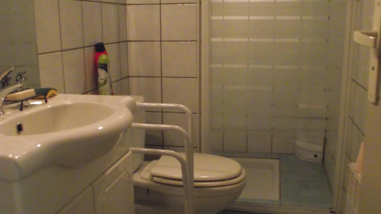 Photo of Bathroom in Livinhac-le-Haut