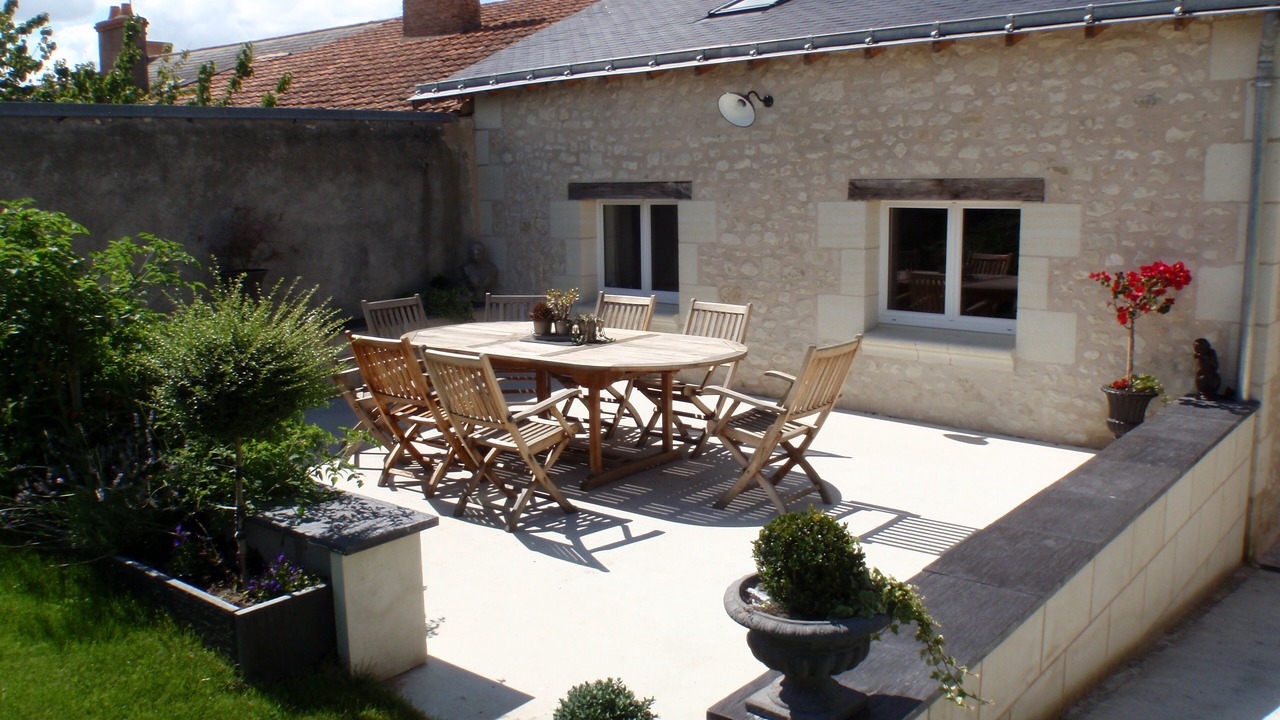 Photo of Patio Balcony in Le Puy-Notre-Dame