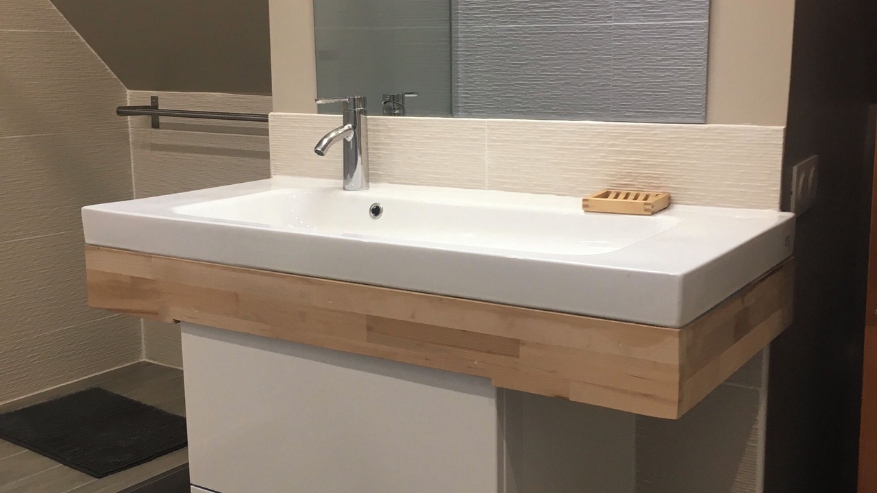 Photo of Bathroom in Huisseau-sur-Cosson