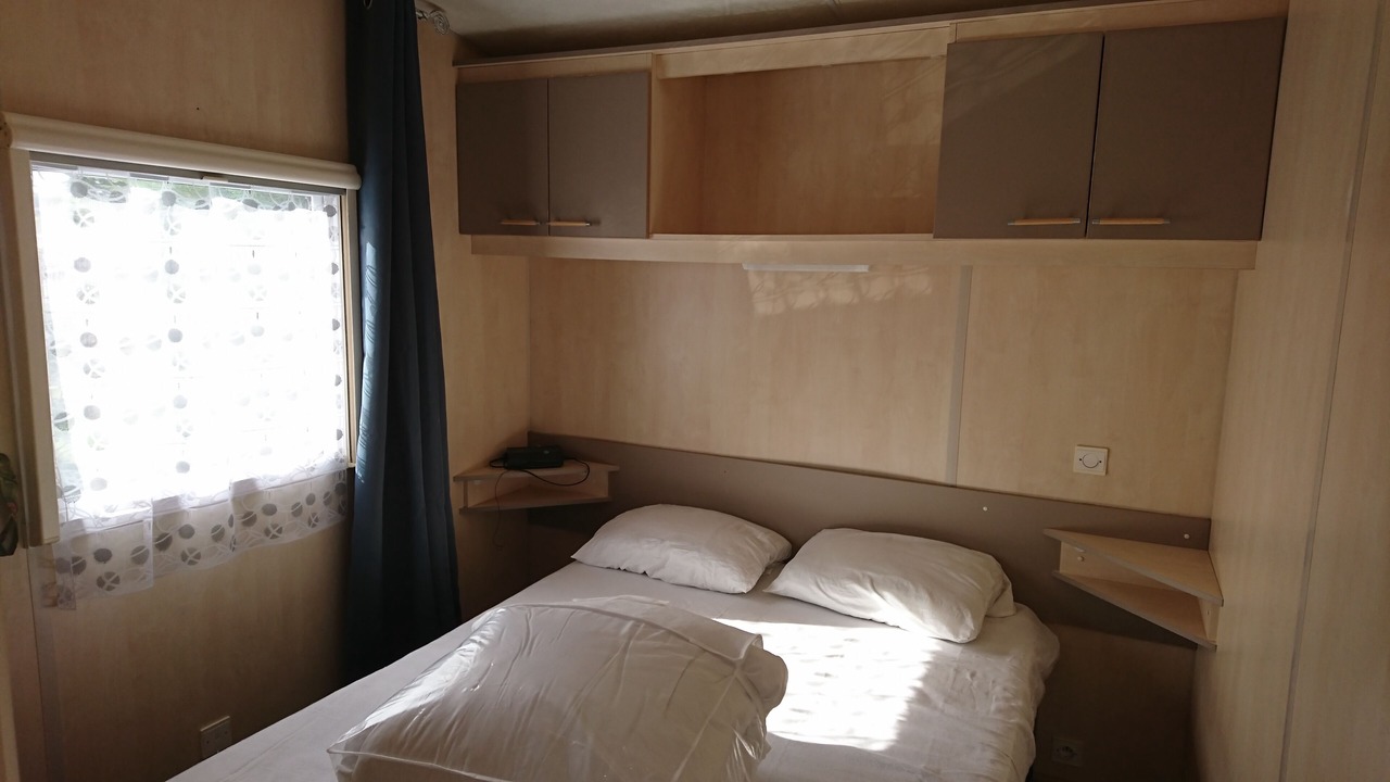 Photo of Bedroom in Allonnes