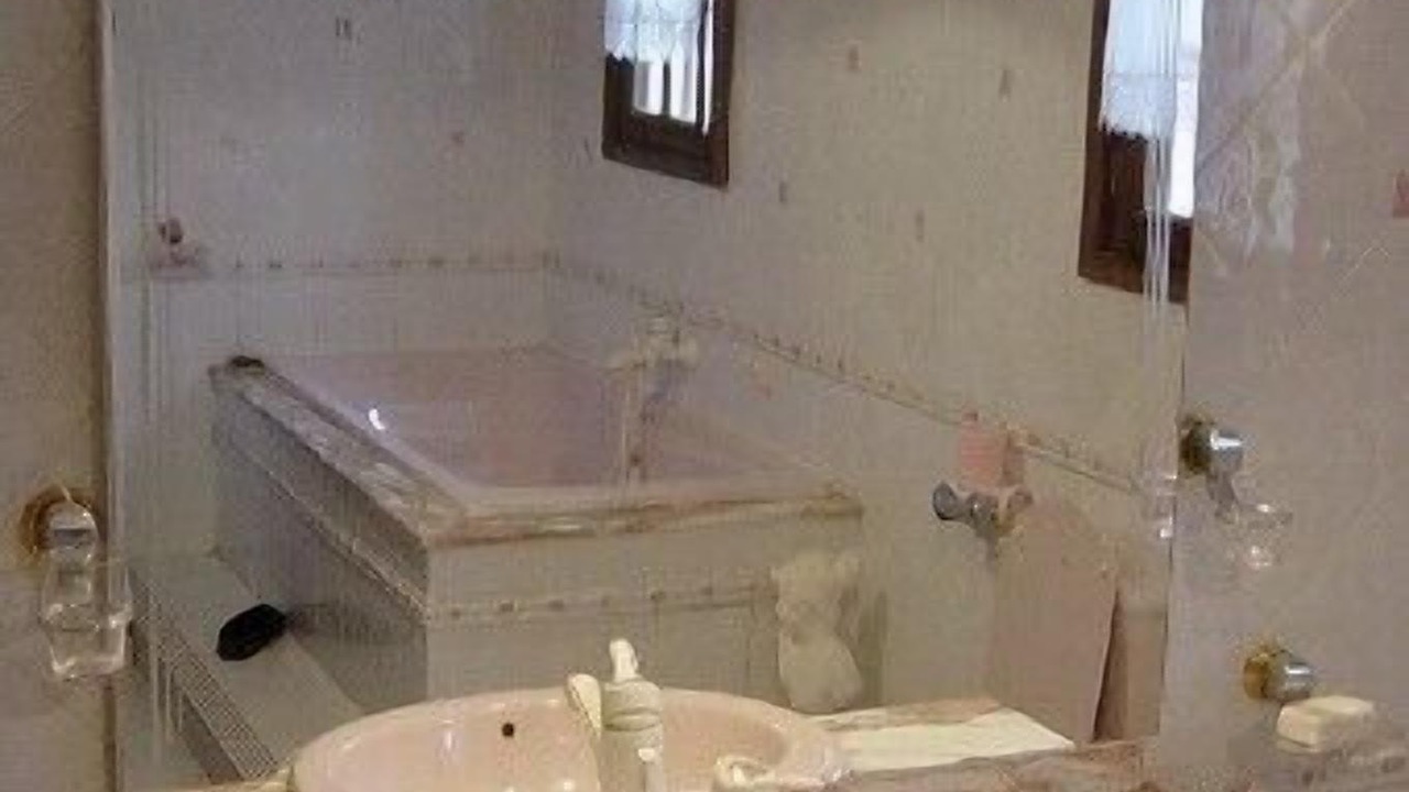 Photo of Bathroom in Menton