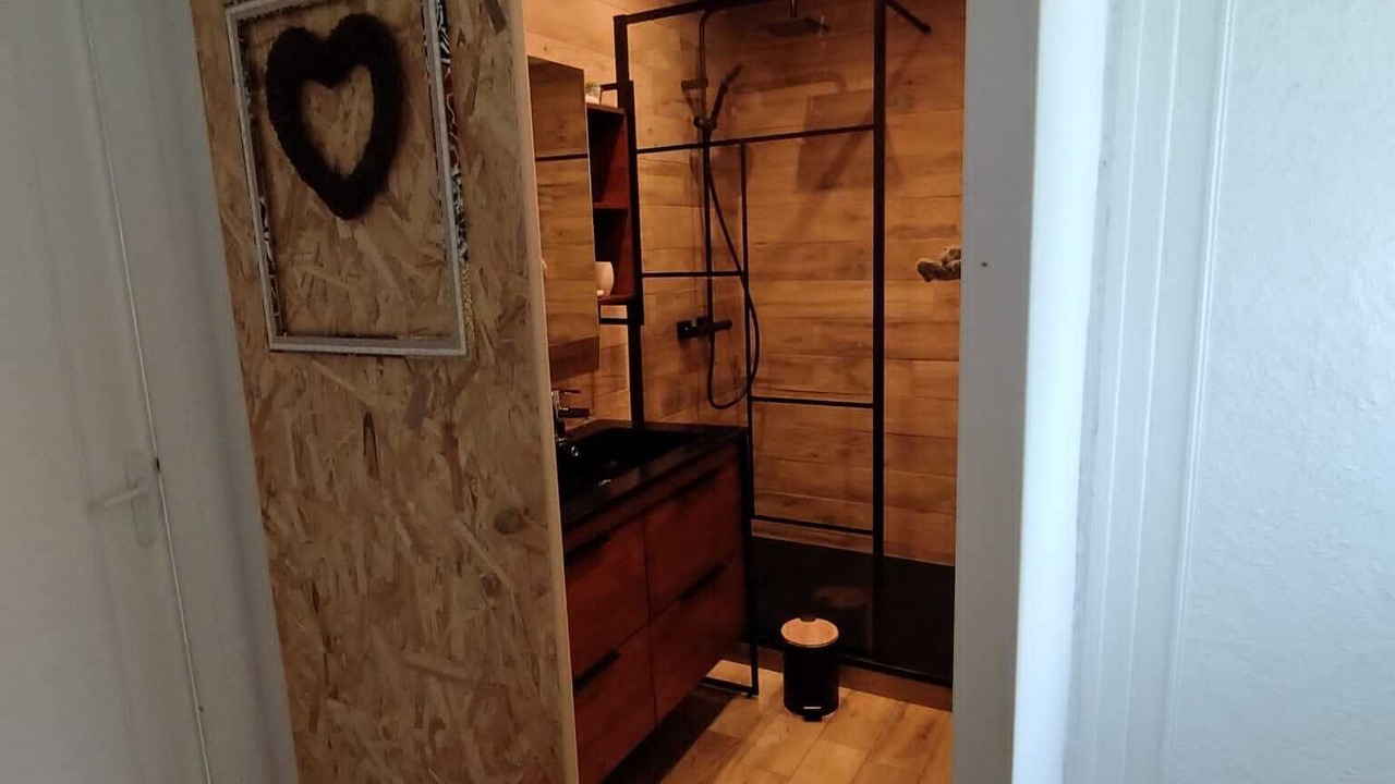 Photo of Bathroom in Saint-Jacques-des-Blats