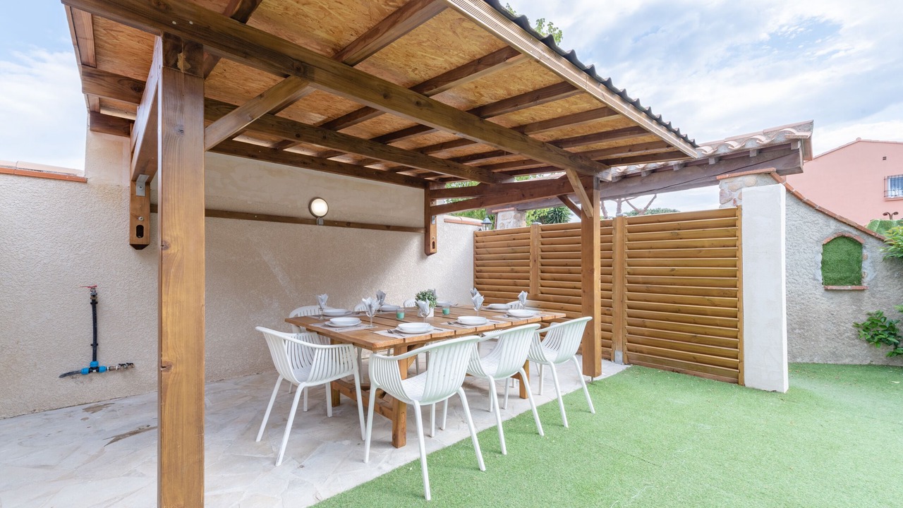 Photo of Outdoor in Bompas