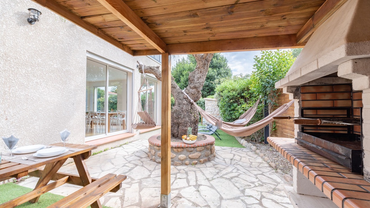 Photo of Outdoor in Bompas