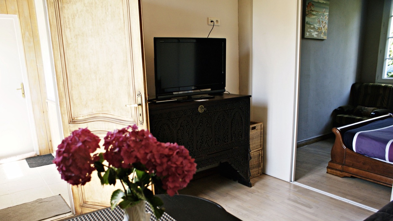 Photo of Bedroom in Ploneour-Lanvern