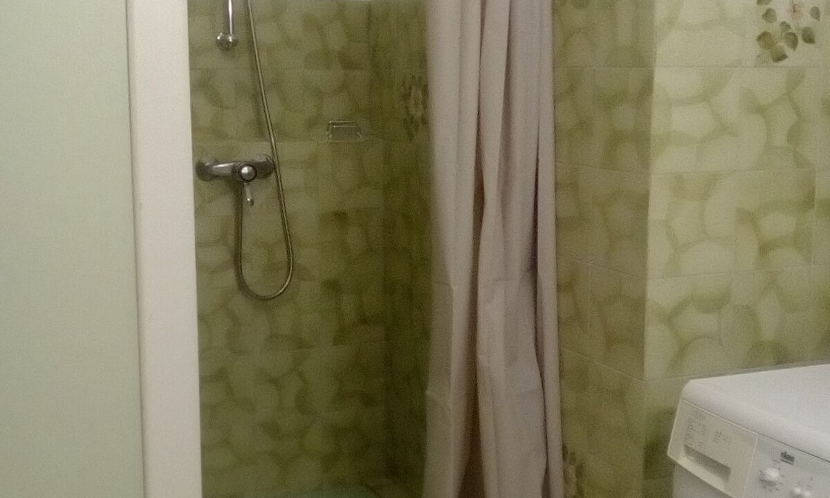 Photo of Bathroom in Reaumur