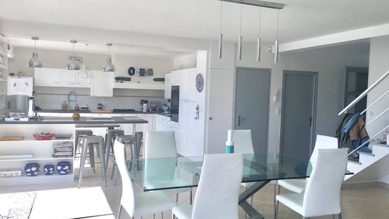 Photo of Others in Sene