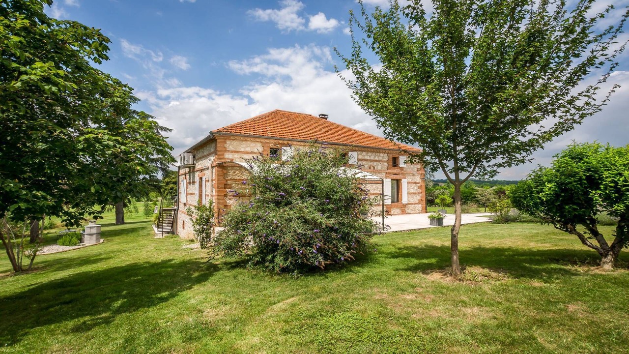 Photo of Outdoor in Montesquieu