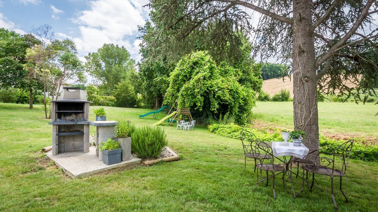 Photo of Outdoor in Montesquieu